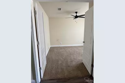 5049 Quarter Deck St, Pensacola, FL 32526 - Photo 7