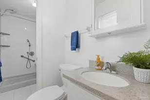 5742 Graymont Ln, Pensacola, FL 32526 - Photo 27
