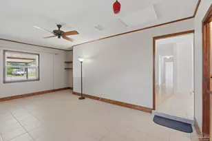 5742 Graymont Ln, Pensacola, FL 32526 - Photo 41