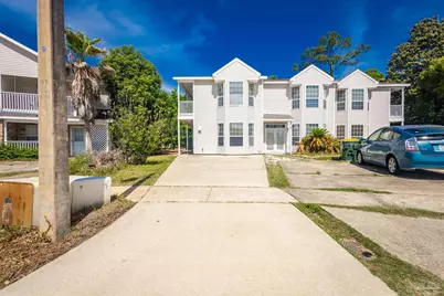 13 SE Chatelaine Cir, Fort Walton Beach, FL 32548 - Photo 1