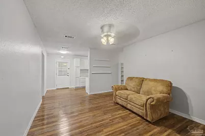 6520 Skyline Dr, Milton, FL 32570 - Photo 7