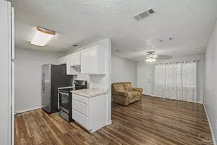 6520 Skyline Dr, Milton, FL 32570 - Photo 9