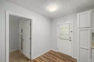 6520 Skyline Dr, Milton, FL 32570 - Photo 11