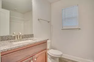 8810 Derby Ln, Pensacola, FL 32534 - Photo 13