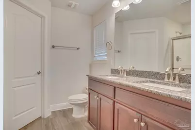 8810 Derby Ln, Pensacola, FL 32534 - Photo 9