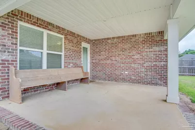 8810 Derby Ln, Pensacola, FL 32534 - Photo 17