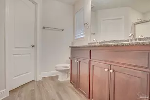 8810 Derby Ln, Pensacola, FL 32534 - Photo 11