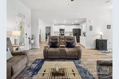 5717 Old Stone Blvd, Milton, FL 32570 - Photo 17