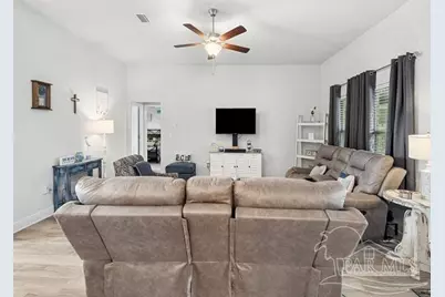 5717 Old Stone Blvd, Milton, FL 32570 - Photo 15