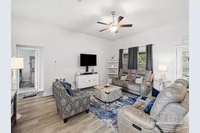 5717 Old Stone Blvd, Milton, FL 32570 - Photo 13