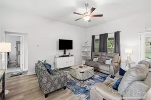 5717 Old Stone Blvd, Milton, FL 32570 - Photo 13