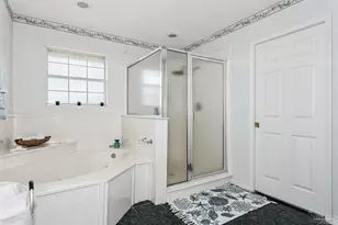 1423 Sound Retreat Dr, Navarre, FL 32566 - Photo 17