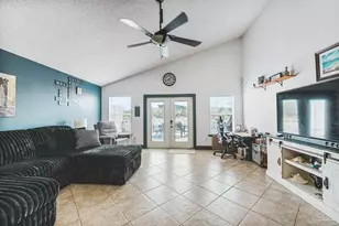 724 Landing Ln, Pensacola, FL 32507 - Photo 11