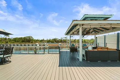 724 Landing Ln, Pensacola, FL 32507 - Photo 35