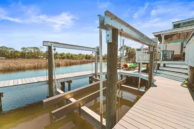 724 Landing Ln, Pensacola, FL 32507 - Photo 39