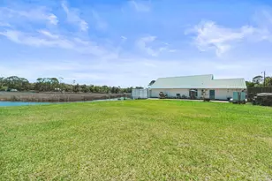 724 Landing Ln, Pensacola, FL 32507 - Photo 47