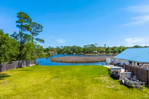 724 Landing Ln, Pensacola, FL 32507 - Photo 45