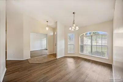 5836 Chi Chi Cir, Milton, FL 32570 - Photo 11