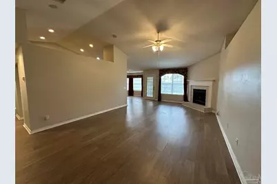10306 Wailuku Dr, Pensacola, FL 32506 - Photo 7