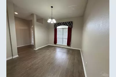10306 Wailuku Dr, Pensacola, FL 32506 - Photo 5