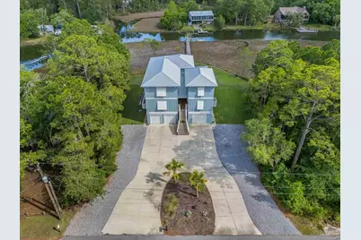 2032 Bay Point Blvd, Milton, FL 32583 - Photo 7