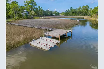 2032 Bay Point Blvd, Milton, FL 32583 - Photo 9