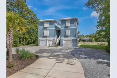 2032 Bay Point Blvd, Milton, FL 32583 - Photo 1
