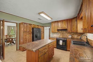 10219 Edendale Ln, Cantonment, FL 32533 - Photo 11
