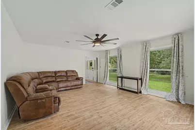 10219 Edendale Ln, Cantonment, FL 32533 - Photo 7