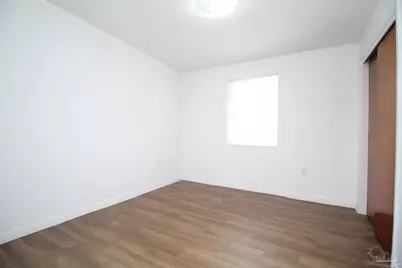 3875 Arbutus Dr, Pensacola, FL 32504 - Photo 11