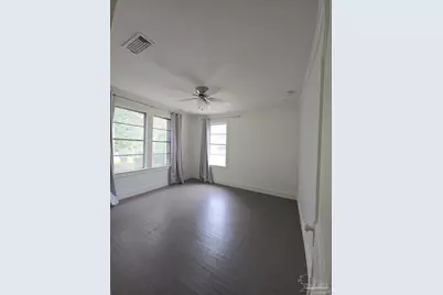 210 S 2nd St, Pensacola, FL 32507 - Photo 3