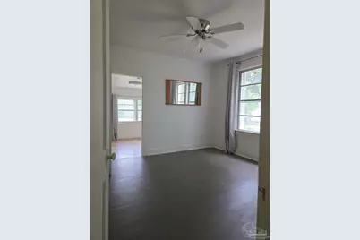 210 S 2nd St, Pensacola, FL 32507 - Photo 15