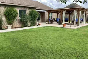 2437 Okatie Ln, Cantonment, FL 32533 - Photo 11