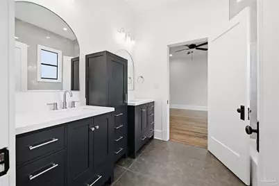 1015 N Reus St, Pensacola, FL 32501 - Photo 19