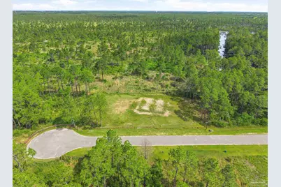 1045 Oyster Bay Dr, Milton, FL 32583 - Photo 7