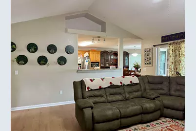 4693 Ridge Pointe Dr, Pace, FL 32571 - Photo 5