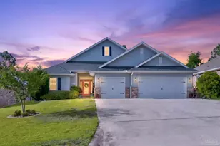 8112 Majestic Cypress Dr, Milton, FL 32583 - Photo 1