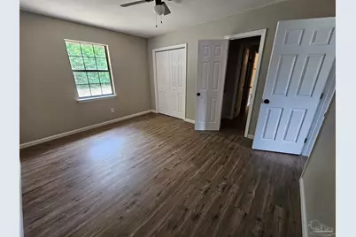 5330 Jenny Cir, Pace, FL 32571 - Photo 11