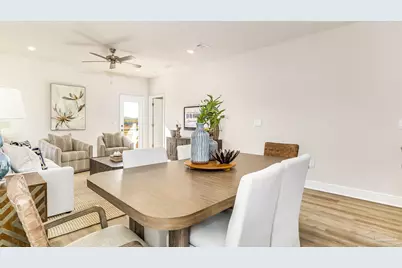 2122 Aqua St, Gulf Breeze, FL 32563 - Photo 9