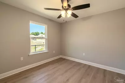 4633 Sago Palm Cir, Milton, FL 32571 - Photo 15