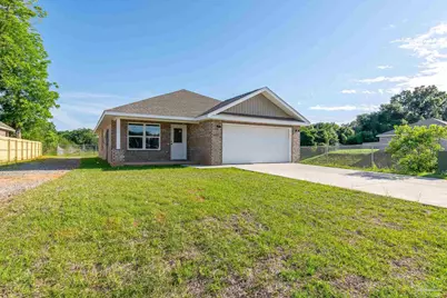 4633 Sago Palm Cir, Milton, FL 32571 - Photo 1