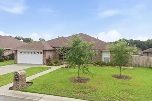 5860 Arch Ave, Pensacola, FL 32526 - Photo 3