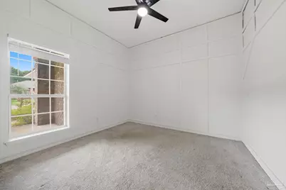5860 Arch Ave, Pensacola, FL 32526 - Photo 13