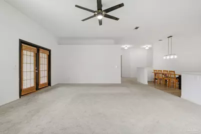 5860 Arch Ave, Pensacola, FL 32526 - Photo 9
