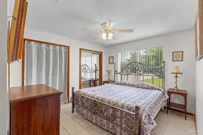 1929 Williams Creek Dr, Navarre, FL 32566 - Photo 17