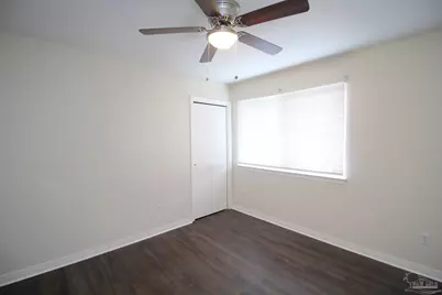 316 Teakwood Cir, Pensacola, FL 32506 - Photo 11