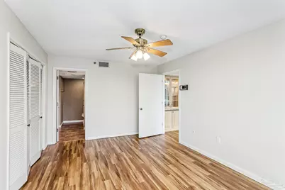 301 Port Royal Way #301, Pensacola, FL 32502 - Photo 9