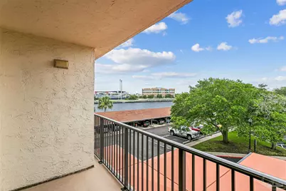 301 Port Royal Way #301, Pensacola, FL 32502 - Photo 11