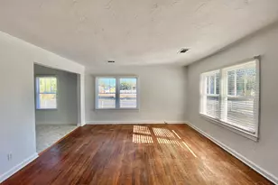 1600 W Romana St, Pensacola, FL 32502 - Photo 3