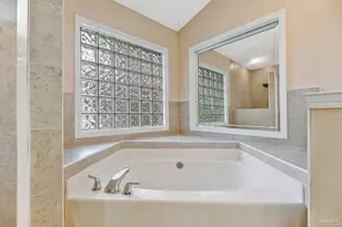 1175 Mary Kate Dr, Gulf Breeze, FL 32563 - Photo 33